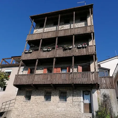 Romantica Terrazza Sul 公寓 *