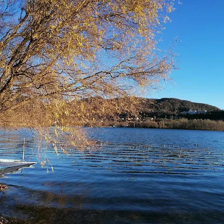 Romantica Terrazza Sul Revine Lago